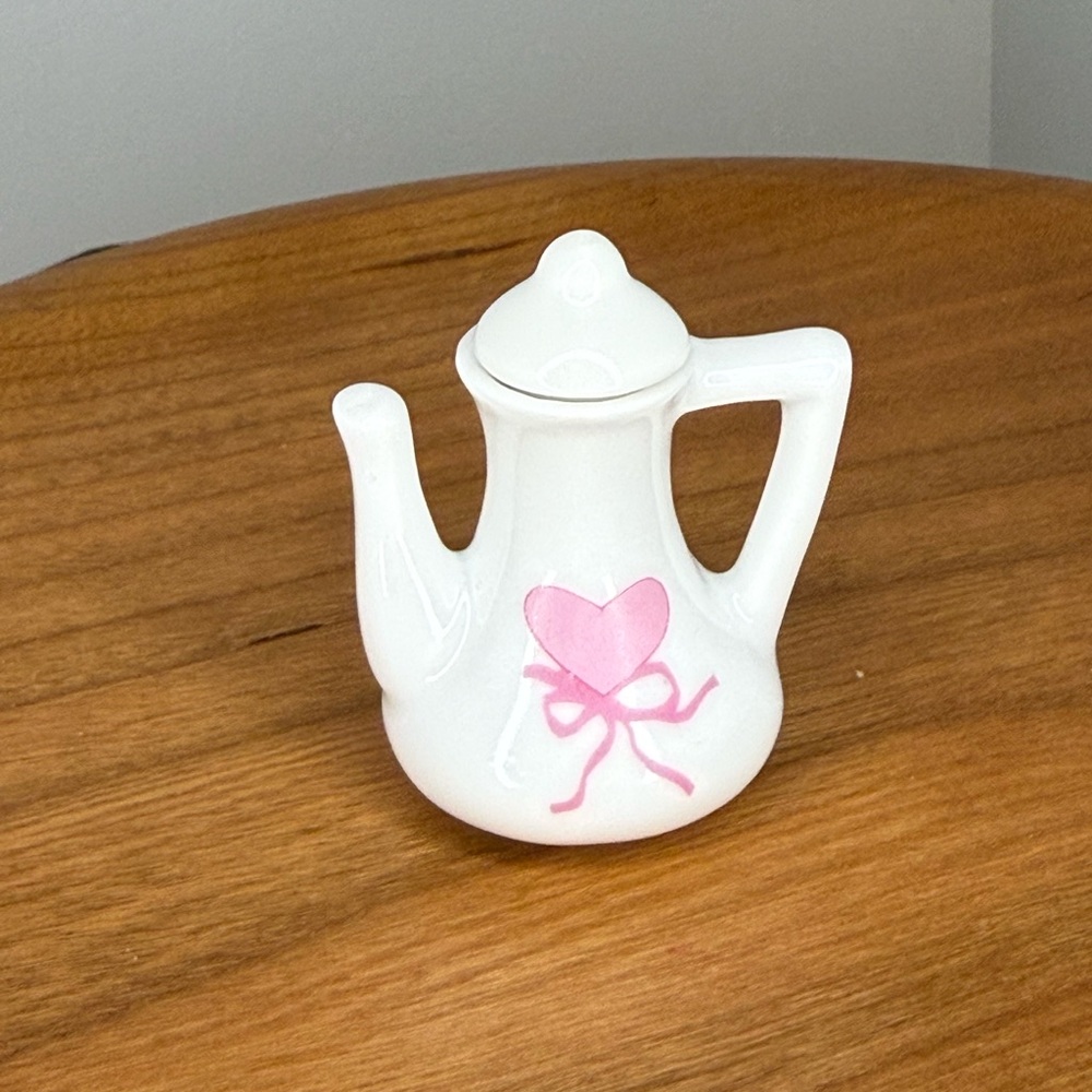 Miniature Teapot - Picture 8 of 8